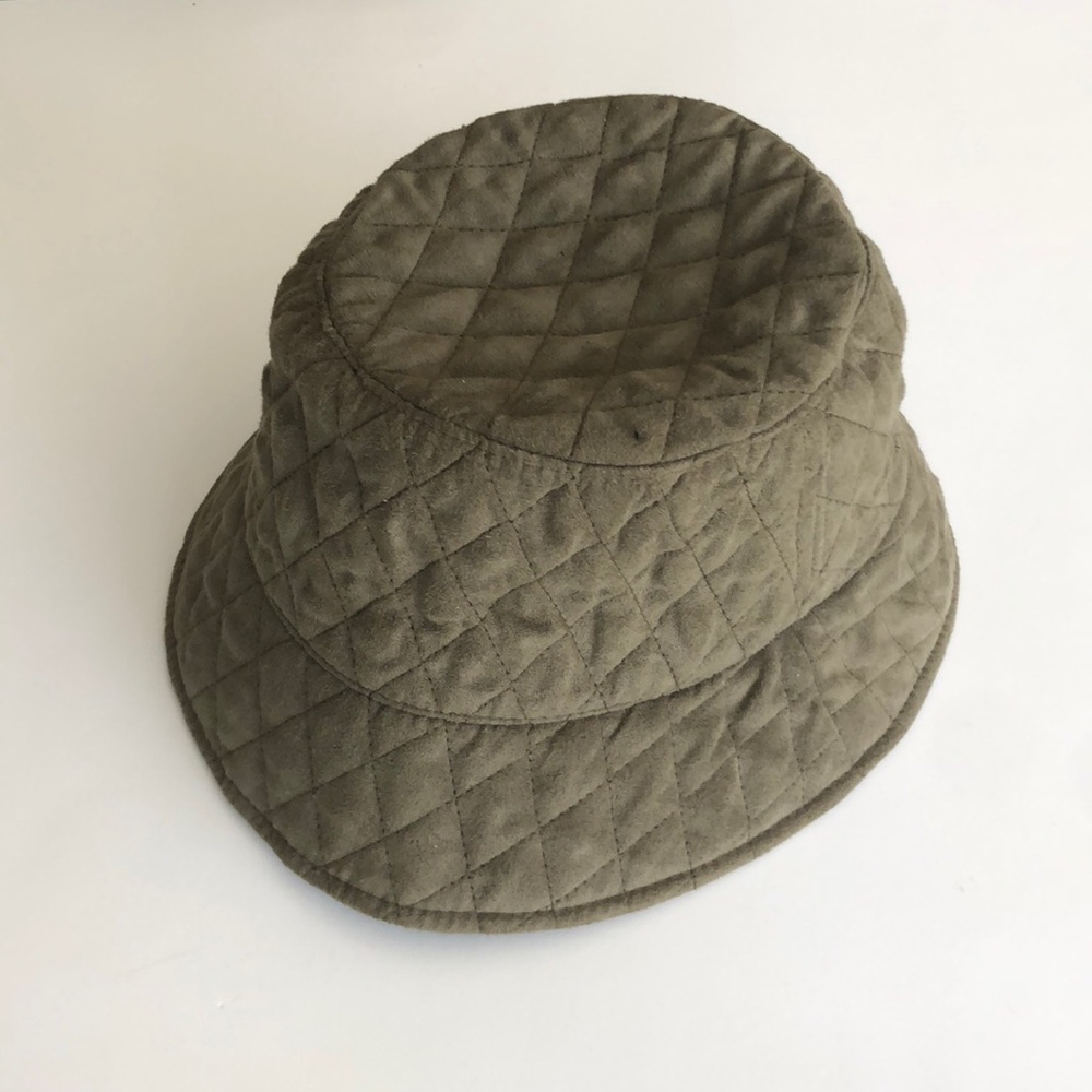 Women’s Bucket Hat Quilted Green